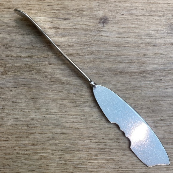 1847 Rogers Bros 1878 | Lorne | Silver Plate Twisted Master‎ Butter Knife - Picture 4 of 8